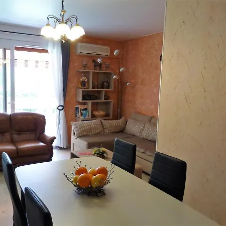 Agreable 3 Pieces 62 M2 Apartment Hyeres