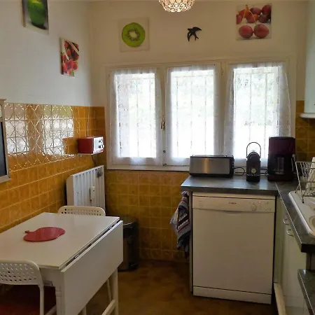 Agreable 3 Pieces 62 M2 *